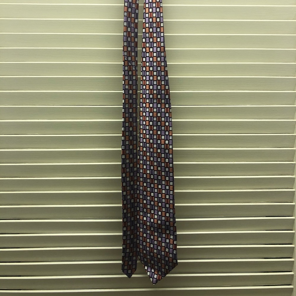 Men’s Purple and Burgundy Tie Pierre Cardin